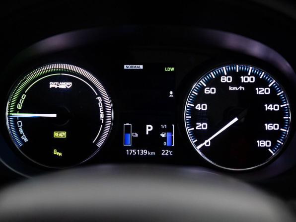 Mitsubishi Outlander III Рестайлинг 2 с пробегом 2017 года, цена 2 270 000 рублей, 175139 км, внедорожник, Автокод Объявления