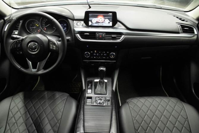 Mazda 6 III (GJ) Рестайлинг с пробегом 2015 года, цена 1 539 000 рублей, 237236 км, седан, Автокод Объявления