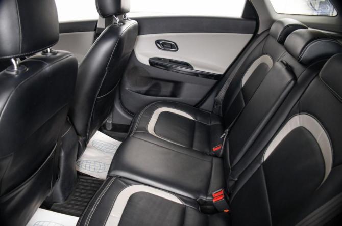 Kia Ceed II с пробегом 2014 года, цена 1 219 000 рублей, 157000 км, универсал, Автокод Объявления