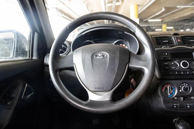Lada (ВАЗ) Granta I Рестайлинг с пробегом 2019 года, цена 670 000 рублей, 79995 км, хэтчбек, Автокод Объявления
