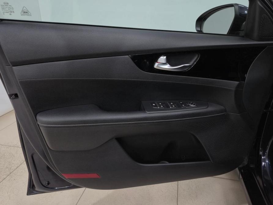 Kia Cerato IV Альметьевск  - изображение 9