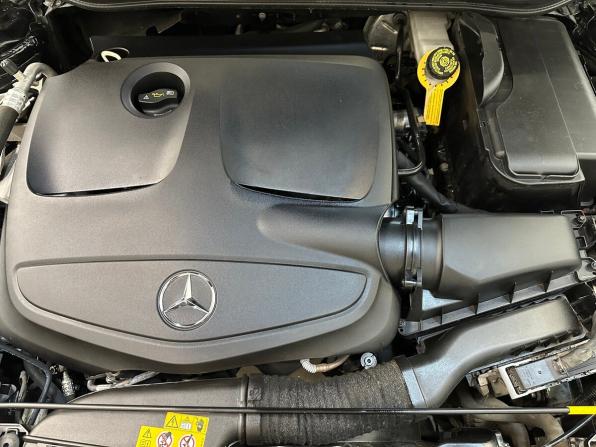 Mercedes-Benz GLA I (X156) Рестайлинг с пробегом 2018 года, цена 2 650 000 рублей, 59557 км, внедорожник, Автокод Объявления