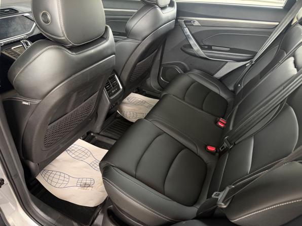Geely Atlas Pro с пробегом 2023 года, цена 1 949 000 рублей, 50326 км, внедорожник, Автокод Объявления