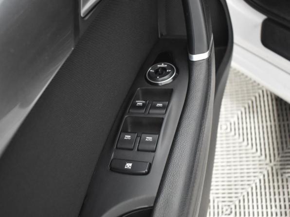 Hyundai i40 I Рестайлинг с пробегом 2015 года, цена 1 090 000 рублей, 108000 км, седан, Автокод Объявления