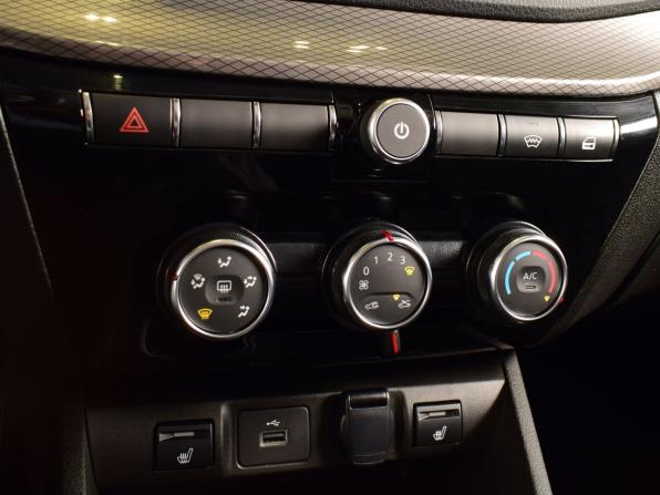 Lada (ВАЗ) Vesta I Рестайлинг (NG) с пробегом 2024 года, цена 1 299 999 рублей, 23853 км, седан, Автокод Объявления