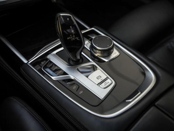 BMW 7 серии VI (G11/G12) Рестайлинг с пробегом 2021 года, цена 5 499 000 рублей, 103049 км, седан, Автокод Объявления