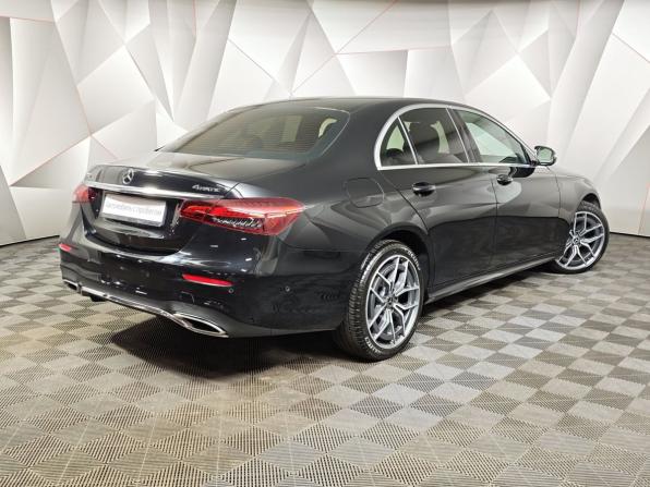 Mercedes-Benz E-Класс V (W213 S213 C238) Рестайлинг с пробегом 2021 года, цена 4 400 000 рублей, 45301 км, седан, Автокод Объявления