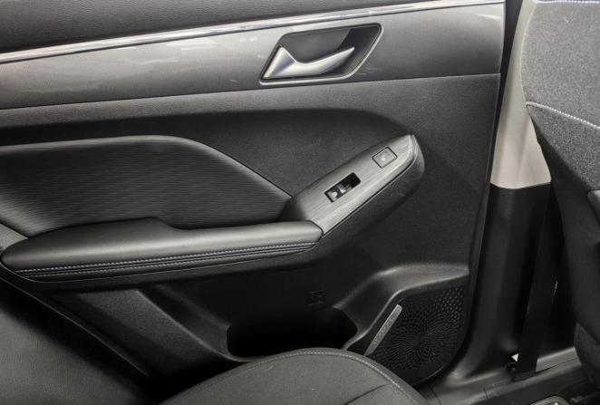 Haval Jolion I с пробегом 2022 года, цена 1 330 000 рублей, 150215 км, внедорожник, Автокод Объявления
