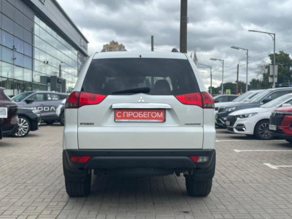 Mitsubishi Pajero Sport II Рестайлинг с пробегом 2015 года, цена 1 899 000 рублей, 175700 км, внедорожник, Автокод Объявления