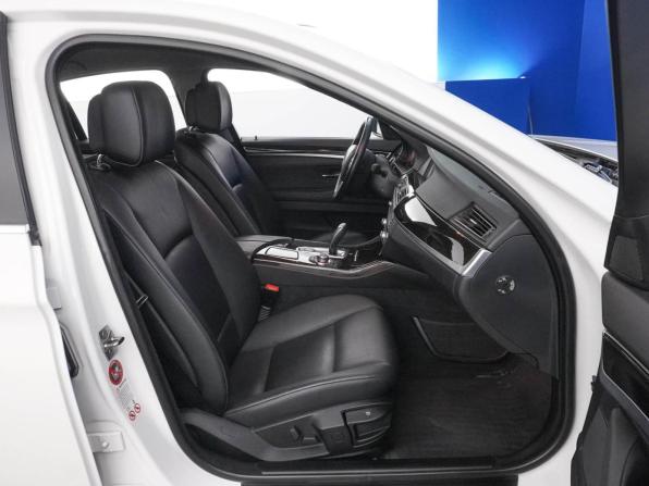 BMW 5 серии VI (F10/F11/F07) с пробегом 2010 года, цена 1 899 357 рублей, 101238 км, седан, Автокод Объявления