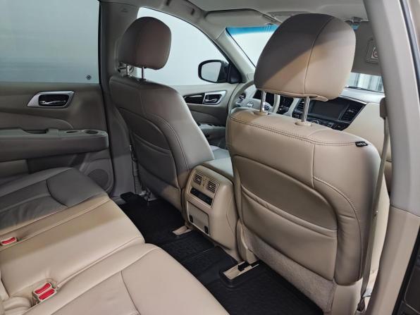 Nissan Pathfinder IV с пробегом 2014 года, цена 1 950 000 рублей, 143000 км, внедорожник, Автокод Объявления