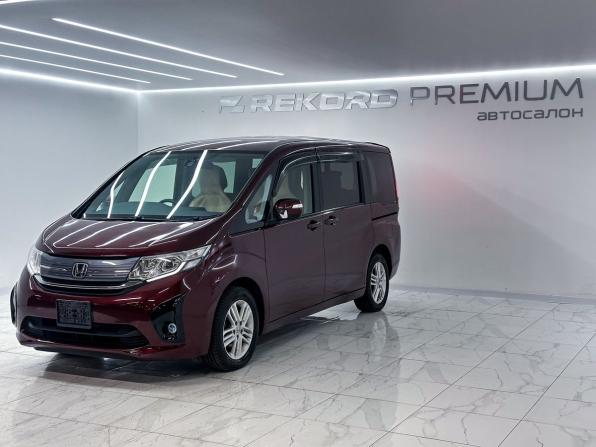 Honda Stepwgn IV Рестайлинг с пробегом 2015 года, цена 2 400 000 рублей, 111100 км, минивэн, Автокод Объявления