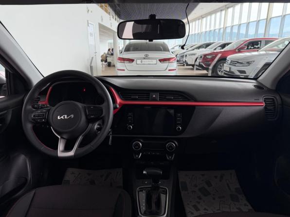 Kia Rio IV Рестайлинг с пробегом 2022 года, цена 2 000 000 рублей, 38802 км, хэтчбек, Автокод Объявления