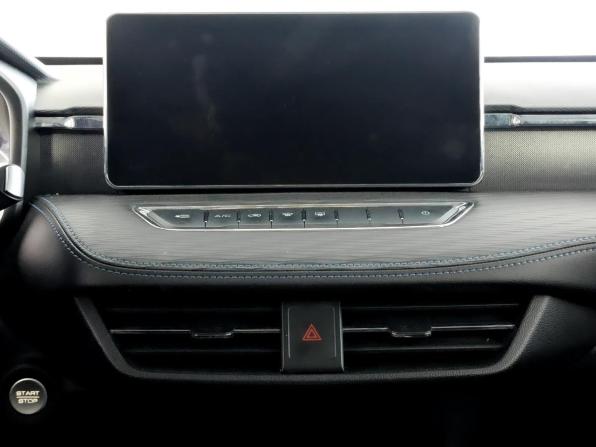 Haval Jolion I с пробегом 2023 года, цена 1 695 000 рублей, 76040 км, внедорожник, Автокод Объявления