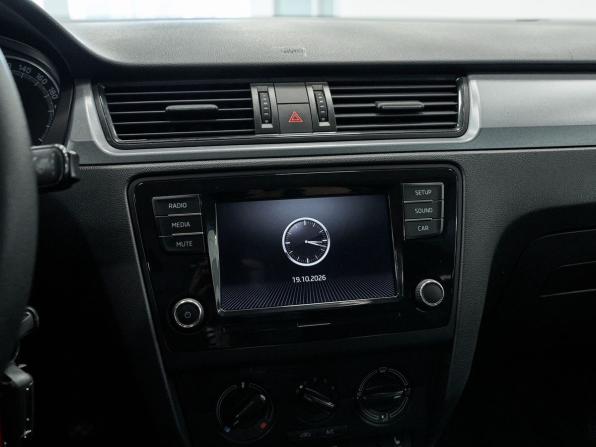 Skoda Rapid I Рестайлинг с пробегом 2017 года, цена 876 000 рублей, 189138 км, лифтбек, Автокод Объявления