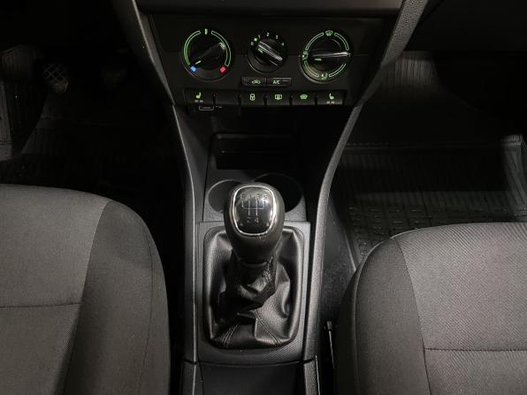 Skoda Rapid I Рестайлинг с пробегом 2019 года, цена 849 000 рублей, 205483 км, лифтбек, Автокод Объявления