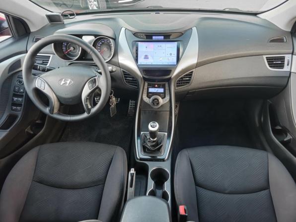 Hyundai Elantra V (MD) с пробегом 2012 года, цена 999 000 рублей, 136921 км, седан, Автокод Объявления