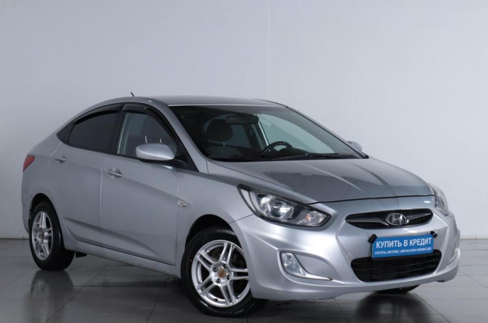 Hyundai Solaris I Челябинск  - изображение 1