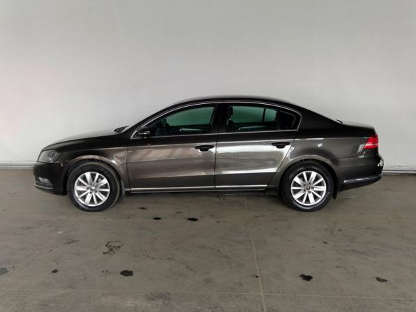 Volkswagen Passat B7 с пробегом 2012 года, цена 975 000 рублей, 220062 км, седан, Автокод Объявления