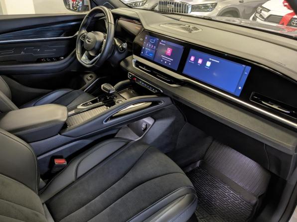 Geely Monjaro I Рестайлинг с пробегом 2024 года, цена 3 349 500 рублей, 57000 км, внедорожник, Автокод Объявления