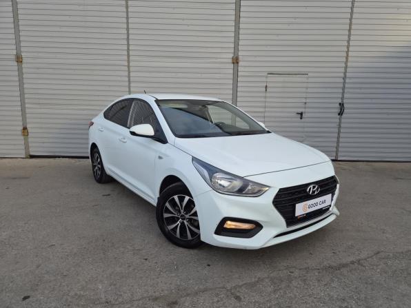 Hyundai Solaris II с пробегом 2019 года, цена 1 407 000 рублей, 137896 км, седан, Автокод Объявления