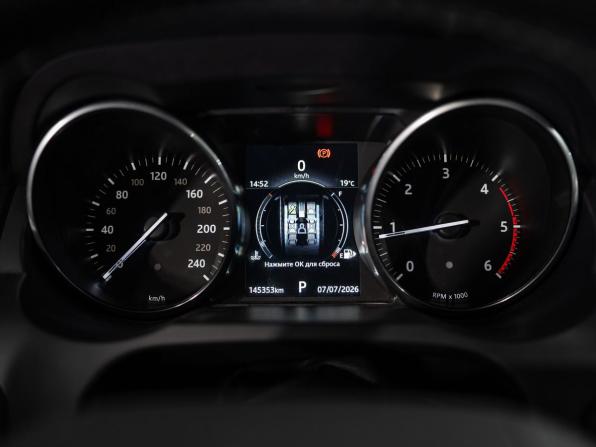 Land Rover Range Rover Evoque I Рестайлинг с пробегом 2017 года, цена 1 900 500 рублей, 145353 км, внедорожник, Автокод Объявления