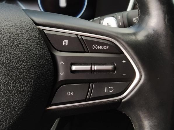 Hyundai Santa Fe IV Рестайлинг с пробегом 2021 года, цена 3 759 000 рублей, 94500 км, внедорожник, Автокод Объявления