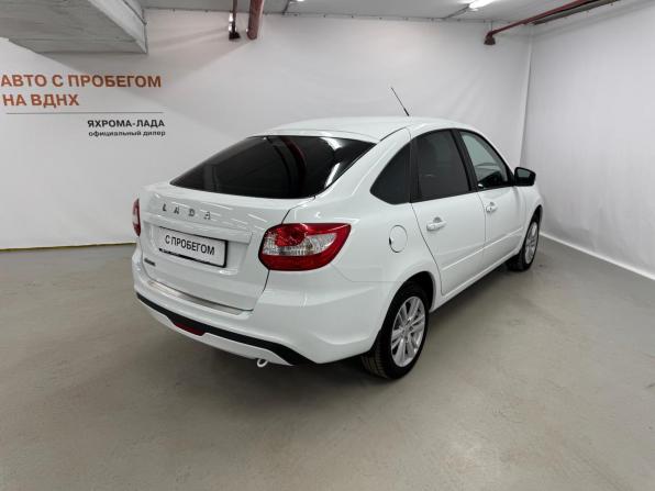 Lada (ВАЗ) Granta I Рестайлинг с пробегом 2022 года, цена 725 000 рублей, 45184 км, хэтчбек, Автокод Объявления