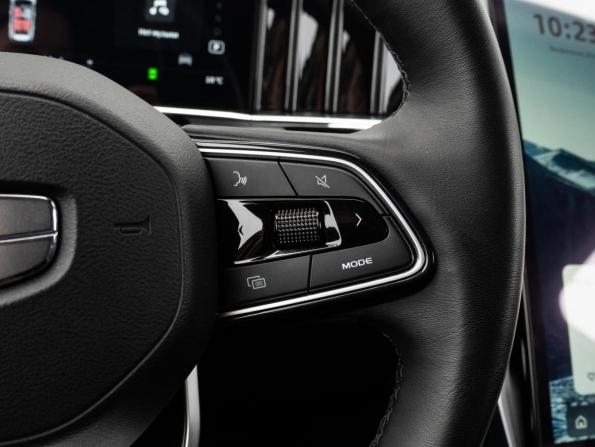 Geely Atlas II с пробегом 2024 года, цена 2 838 070 рублей, 29635 км, внедорожник, Автокод Объявления
