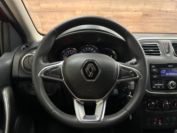 Renault Sandero II Рестайлинг с пробегом 2019 года, цена 1 390 000 рублей, 102386 км, хэтчбек, Автокод Объявления