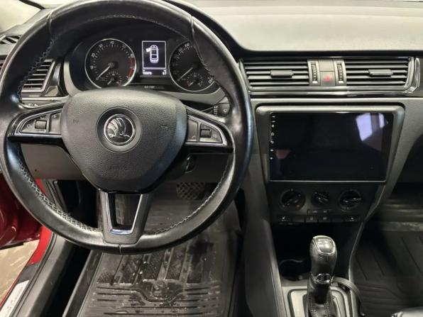 Skoda Rapid I с пробегом 2015 года, цена 799 000 рублей, 153000 км, лифтбек, Автокод Объявления