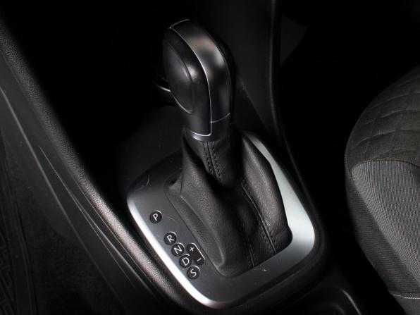 Volkswagen Polo V Рестайлинг с пробегом 2018 года, цена 1 400 000 рублей, 69555 км, седан, Автокод Объявления