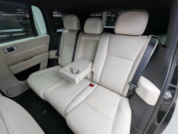 Li Auto (Lixiang) L6 с пробегом 2025 года, цена 7 650 000 рублей, 1 км, внедорожник, Автокод Объявления
