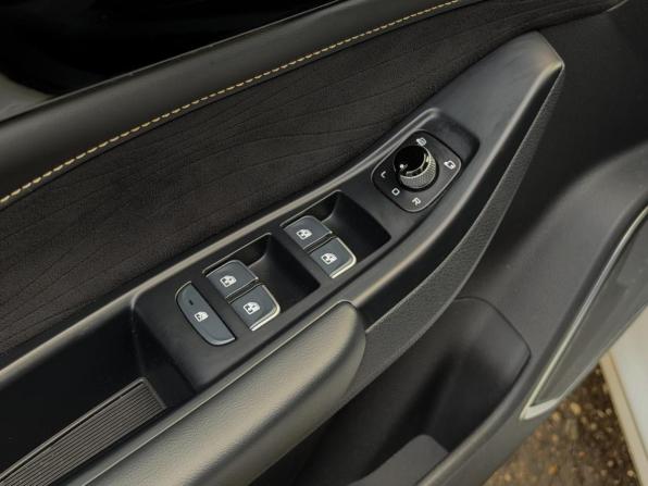 FAW Bestune B70 I с пробегом 2023 года, цена 1 699 000 рублей, 16113 км, лифтбек, Автокод Объявления