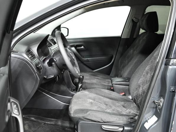 Volkswagen Polo V с пробегом 2013 года, цена 650 000 рублей, 214518 км, седан, Автокод Объявления