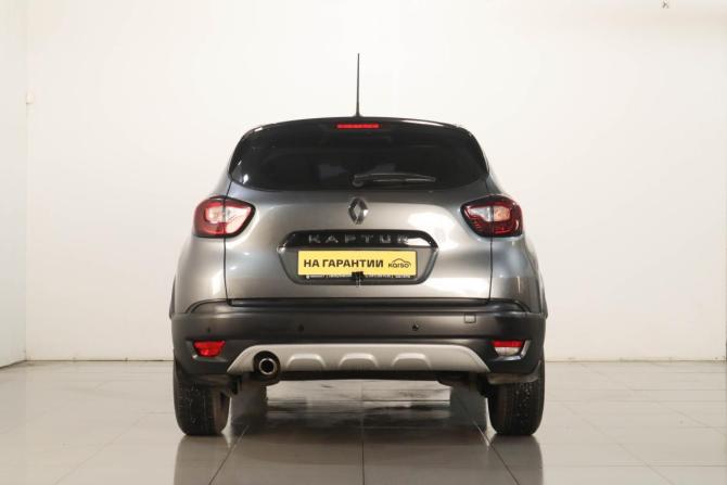 Renault Kaptur I Рестайлинг с пробегом 2021 года, цена 1 899 000 рублей, 21000 км, внедорожник, Автокод Объявления