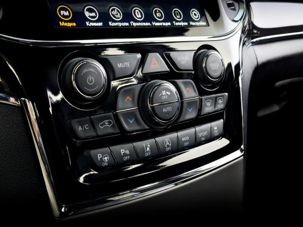 Jeep Grand Cherokee IV (WK2) Рестайлинг с пробегом 2021 года, цена 5 700 000 рублей, 38705 км, внедорожник, Автокод Объявления