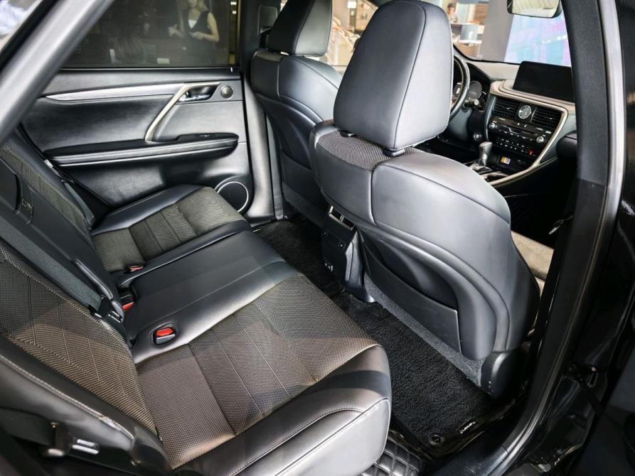Lexus RX IV Рестайлинг Тюмень  - изображение 10