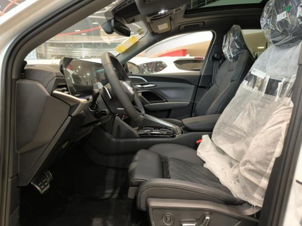 Audi Q5 III с пробегом 2026 года, цена 6 350 000 рублей, 1 км, внедорожник, Автокод Объявления