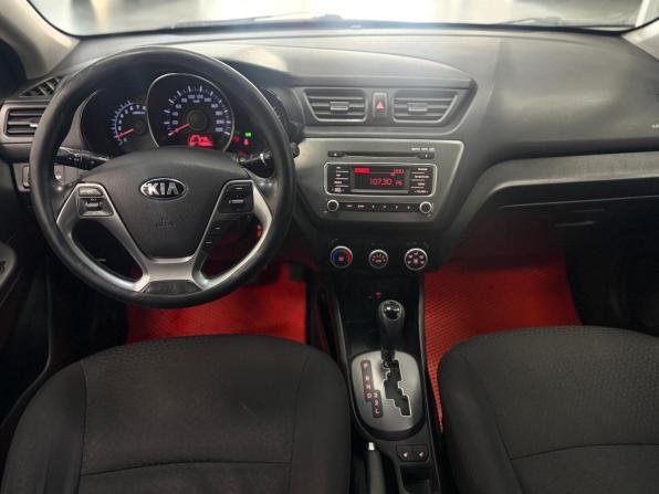 Kia Rio III Рестайлинг с пробегом 2016 года, цена 970 000 рублей, 140367 км, седан, Автокод Объявления