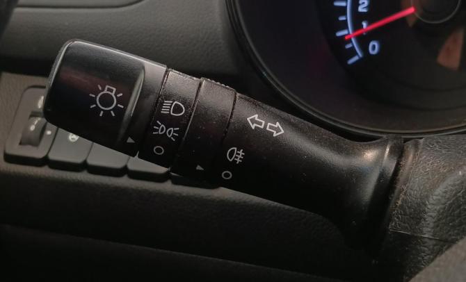 Kia Rio III Рестайлинг с пробегом 2017 года, цена 979 000 рублей, 153500 км, седан, Автокод Объявления