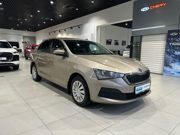 Skoda Rapid II с пробегом 2021 года, цена 1 360 000 рублей, 133478 км, лифтбек, Автокод Объявления