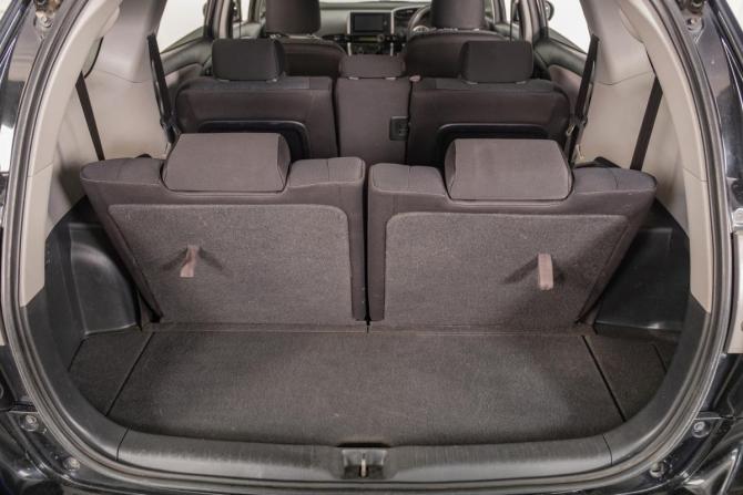 Toyota Wish II с пробегом 2010 года, цена 999 000 рублей, 270000 км, минивэн, Автокод Объявления