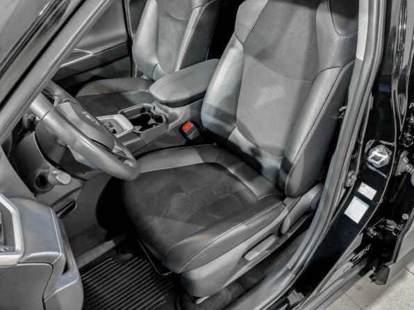 Toyota RAV4 V (XA50) с пробегом 2021 года, цена 3 190 000 рублей, 113619 км, внедорожник, Автокод Объявления