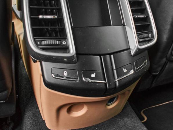 Porsche Cayenne II (958) с пробегом 2014 года, цена 3 315 000 рублей, 119082 км, внедорожник, Автокод Объявления