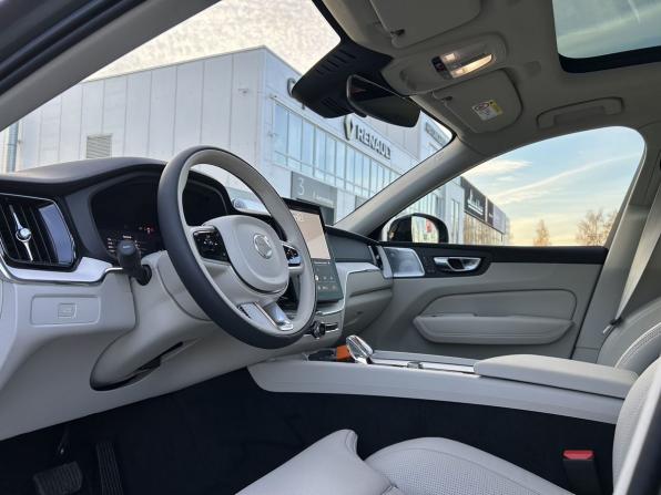 Volvo XC60 II Рестайлинг 3 с пробегом 2026 года, цена 9 900 000 рублей, 24 км, внедорожник, Автокод Объявления