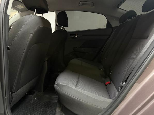 Hyundai Solaris II с пробегом 2019 года, цена 1 275 000 рублей, 112606 км, седан, Автокод Объявления