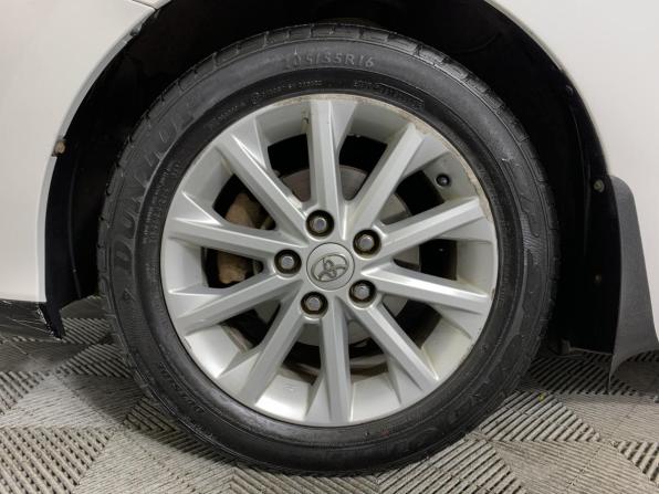 Toyota Auris I Рестайлинг с пробегом 2010 года, цена 827 000 рублей, 312443 км, хэтчбек, Автокод Объявления