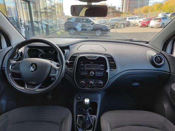 Renault Kaptur I с пробегом 2017 года, цена 1 578 000 рублей, 123000 км, внедорожник, Автокод Объявления