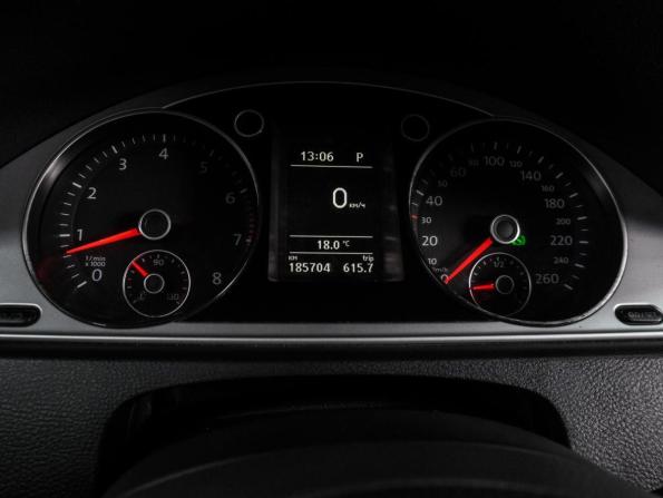 Volkswagen Passat B7 с пробегом 2012 года, цена 899 000 рублей, 185704 км, седан, Автокод Объявления